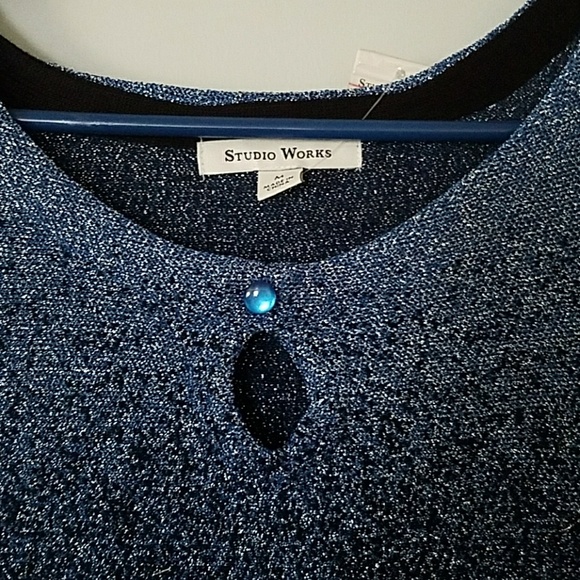 SWEATER - Picture 2 of 6